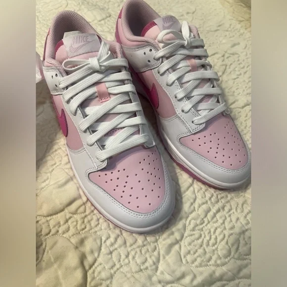 NIKE Dunk Low Preordered New Release “Pink Foam” - Picture 5 of 8